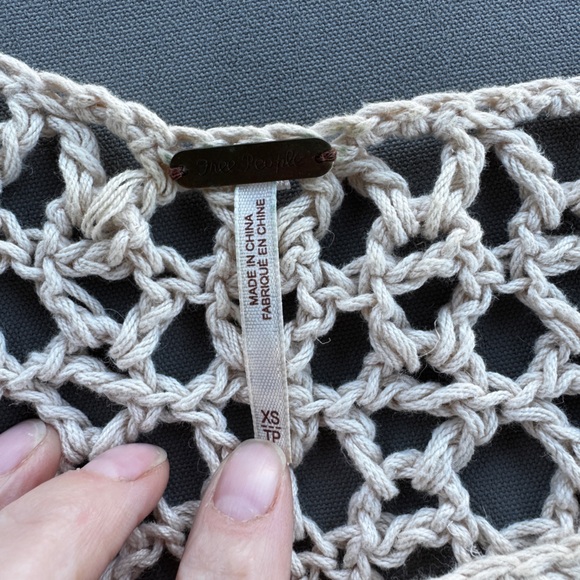 Free People Boho Crochet Knit Top XS Linen Cotton Open Weave Long Sleeve - Picture 6 of 10